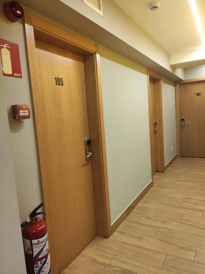 Pension San Fermin Сан-Себастьян Экстерьер фото