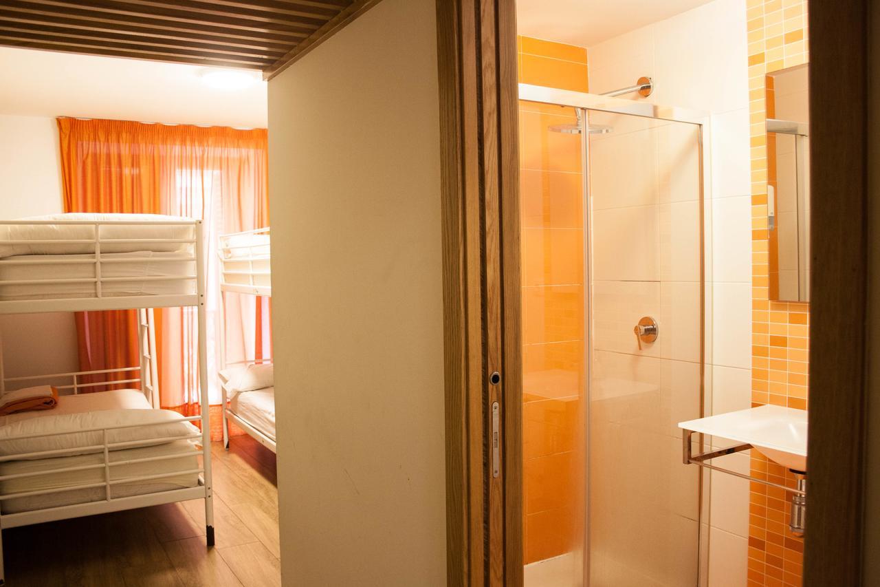Pension San Fermin Сан-Себастьян Экстерьер фото